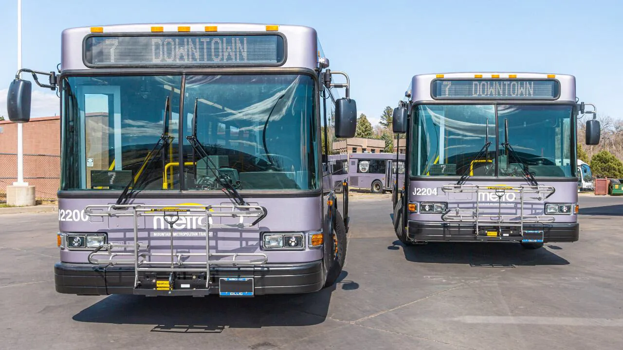 A mountain metro bus